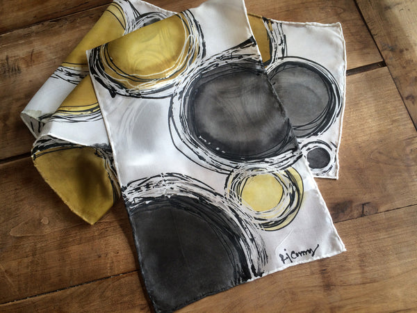 Infinity - Mustard and Black
